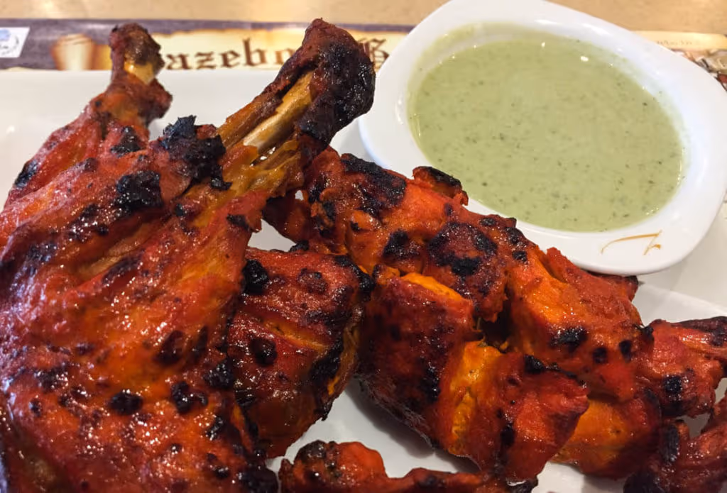 Chicken tandoori de Gazebo, el mejor de todo Dubai
