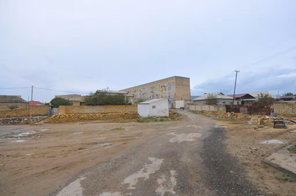 Las calles de Qobustán