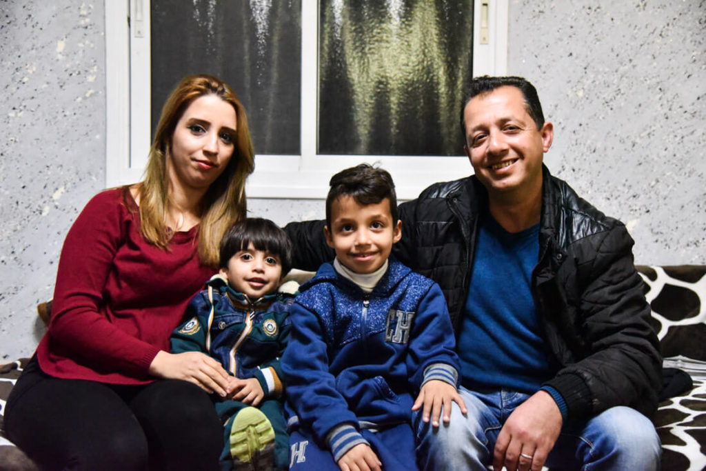 Familia de refugiados palestina