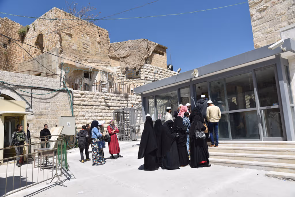 Abraham’s mosque checkpoint