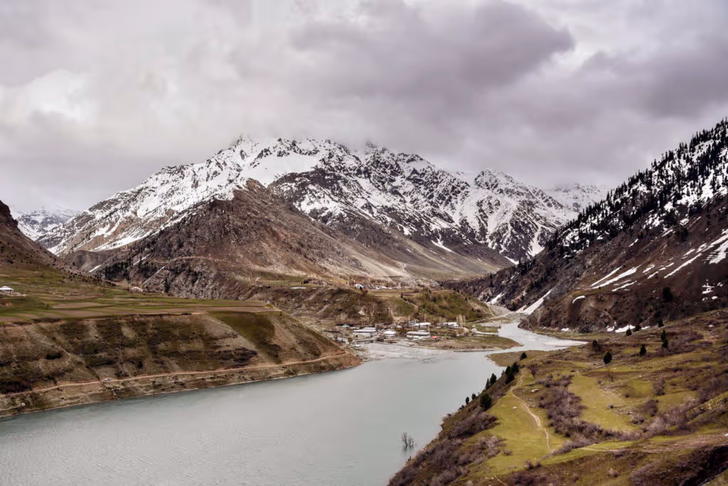 Dar Lay lake, Astore Valley