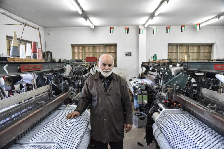 The art of the Palestinian scarf Visiting the kuffiya