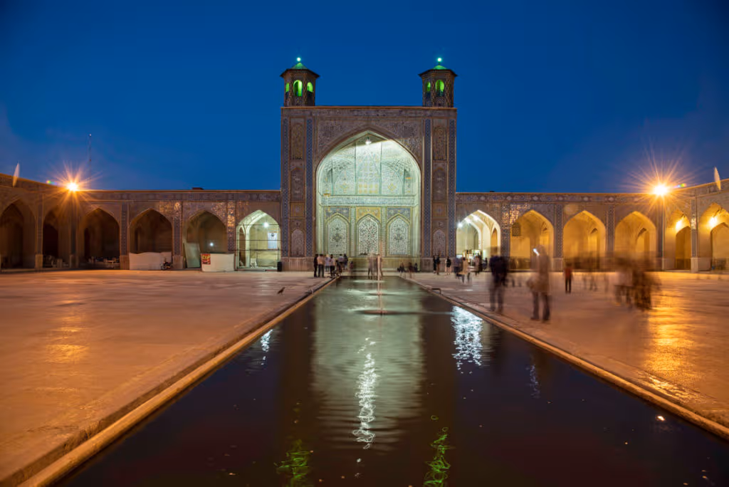 Vakil mosque