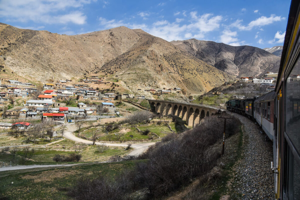 Viajar en tren en Irán