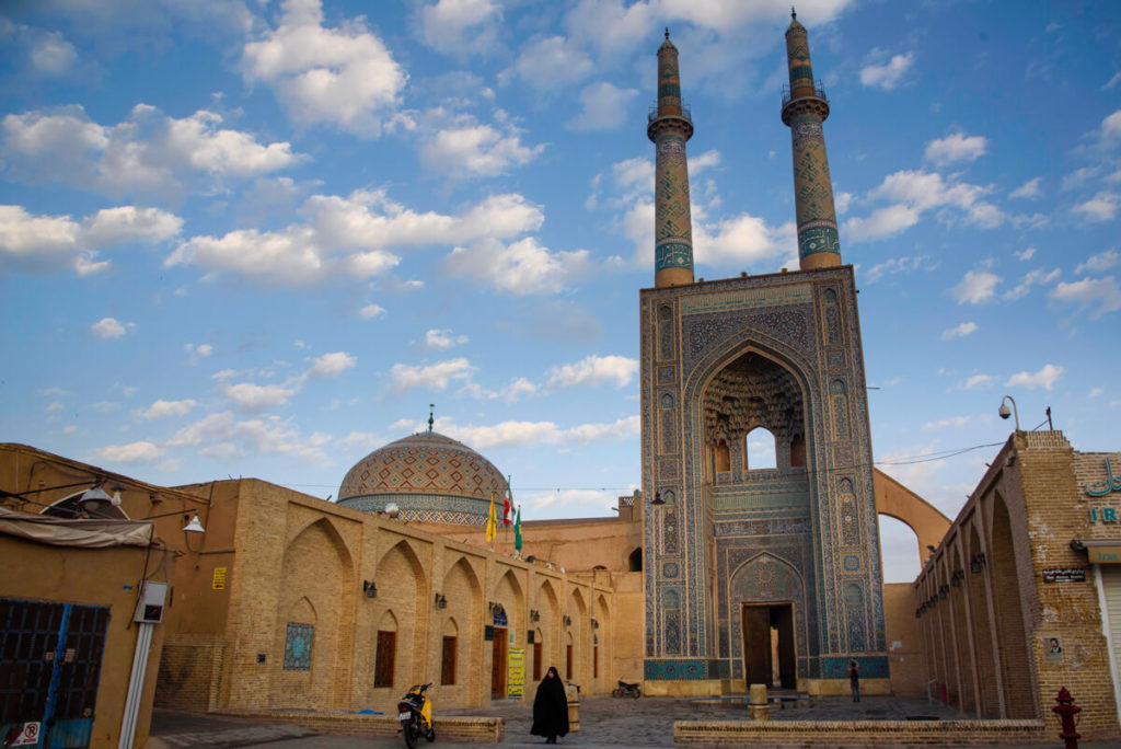 Why is the Iranian government opening the world's biggest bookstore?