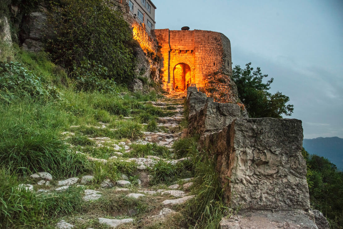 Amadiya gate