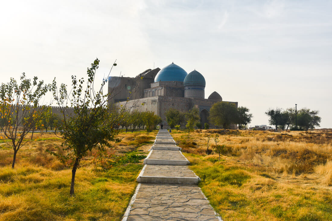 Turkestán mezquita