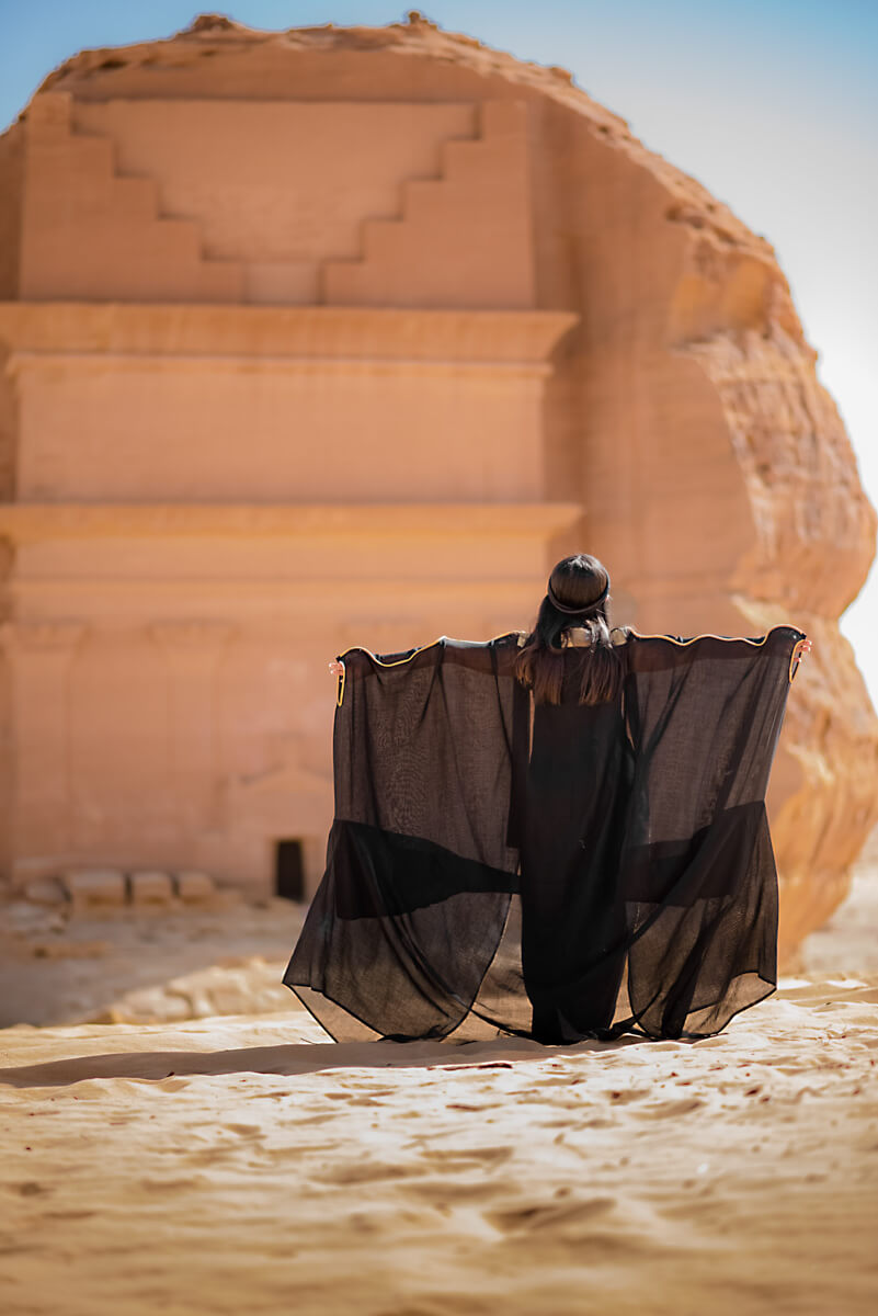 Traveling to Saudi Arabia as a Woman: A Comprehensive Guide