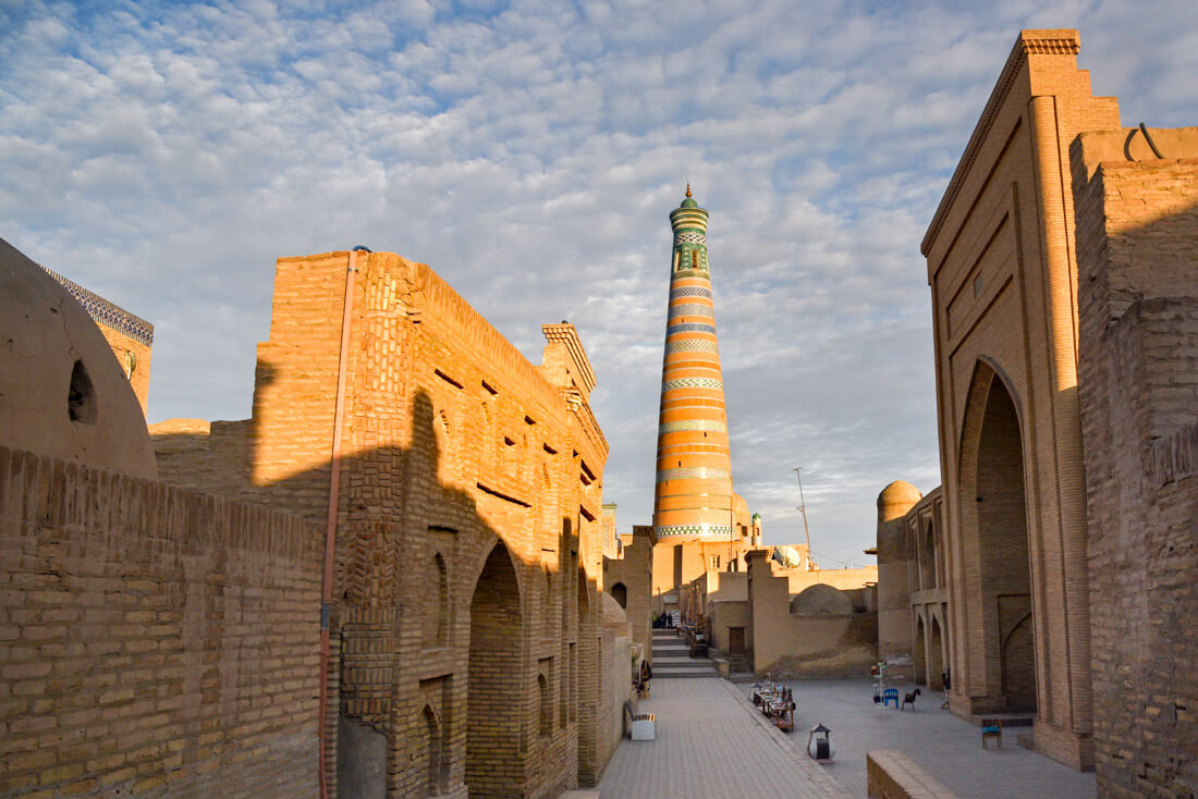 British Backpacker's Paradise: Unveiling the Wonders of Uzbekistan - Transportation Guide