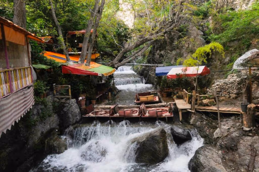 best areas to stay in tehran