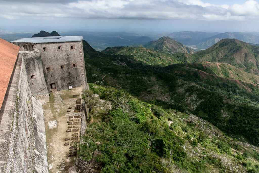 Hiking up to Citadelle Laferrière