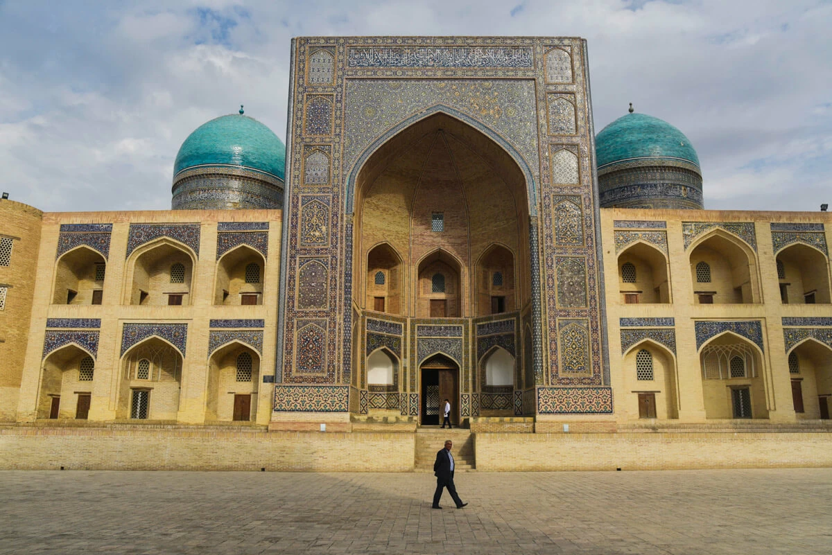 Uzbekistan turismo