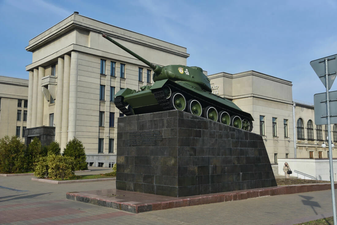 Минский танковый памятник
